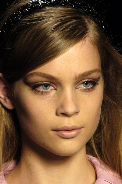 Look 14
